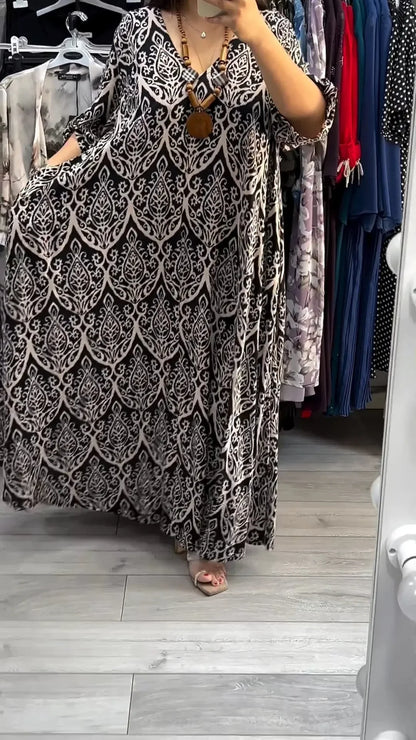 👗Modna sukienka z nadrukiem plus size